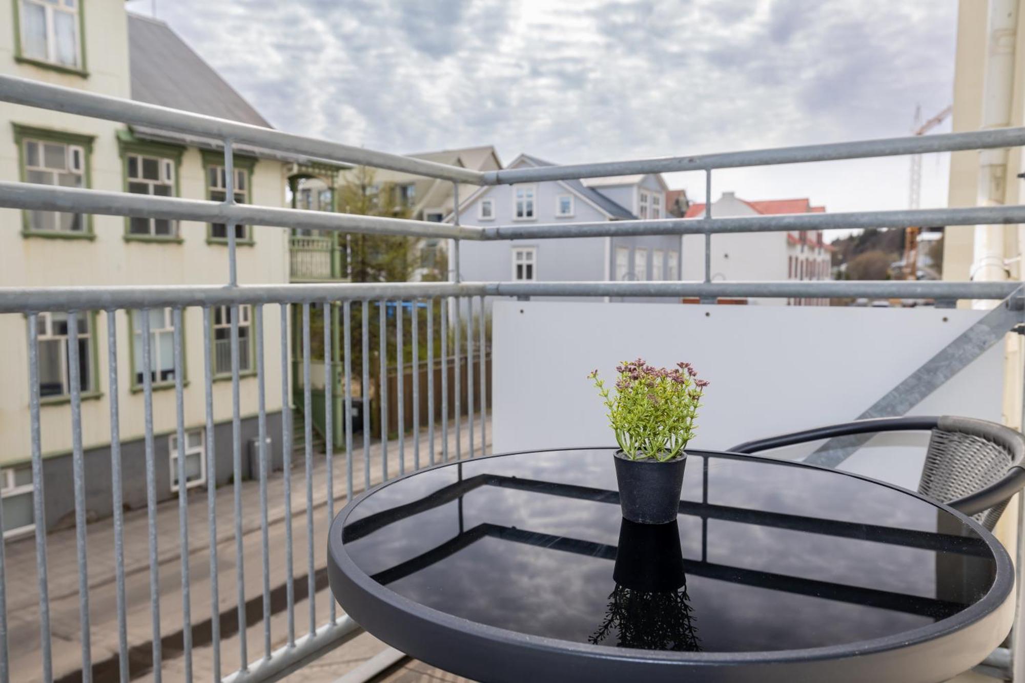 Charming Deluxe Apartment Akureyri Camera foto